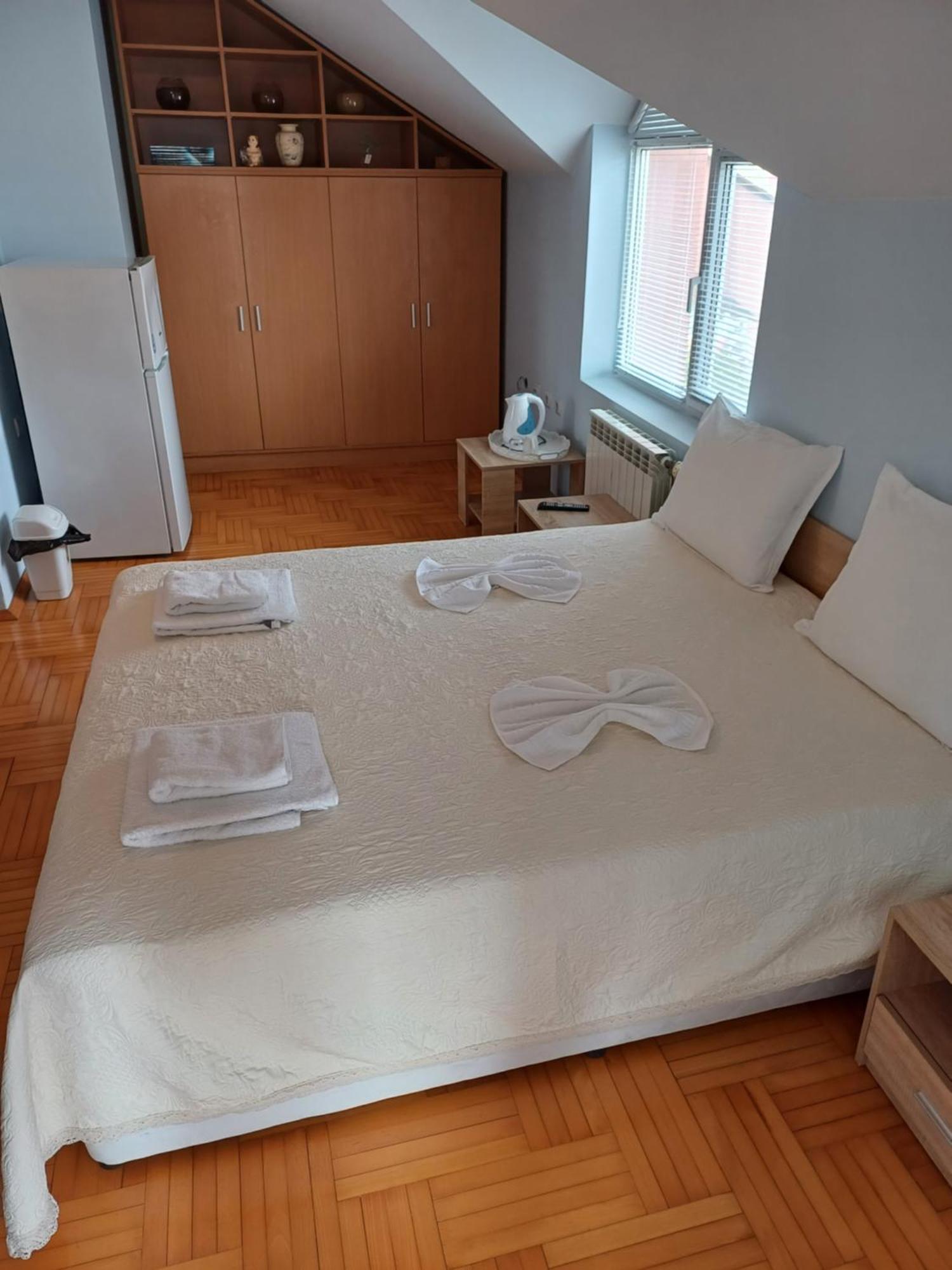 Guest Rooms Deva 布尔加斯 外观 照片