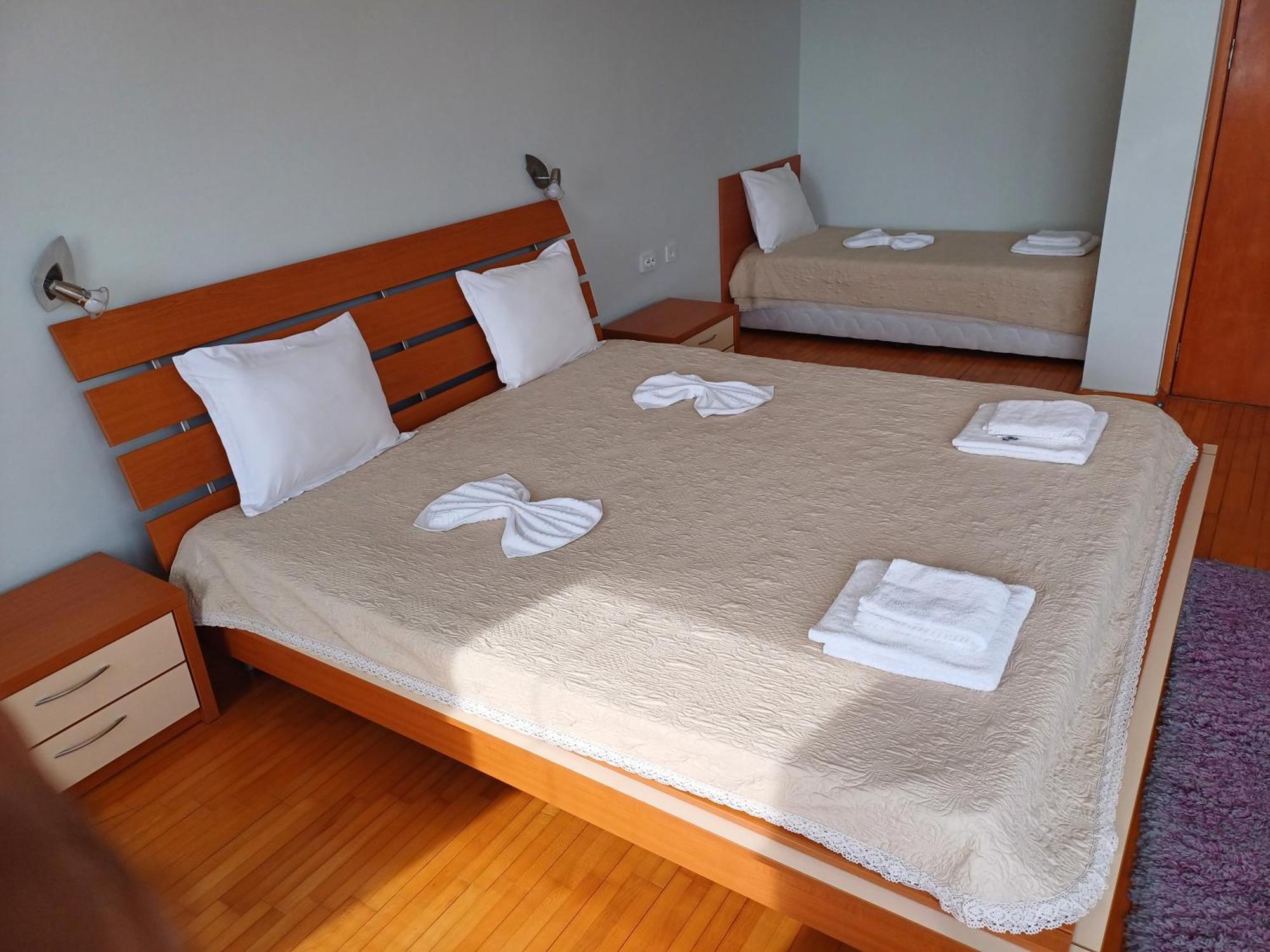 Guest Rooms Deva 布尔加斯 外观 照片